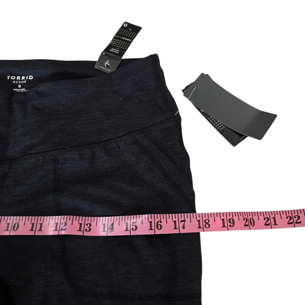Torrid Cropped Leggings Womens 0 Black High‎ Rise Stretch Yoga Athletic Pull On